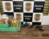 Polcia Civil desmonta ponto de armazenamento de armas e drogas em residncia abandonada em Cocalinho